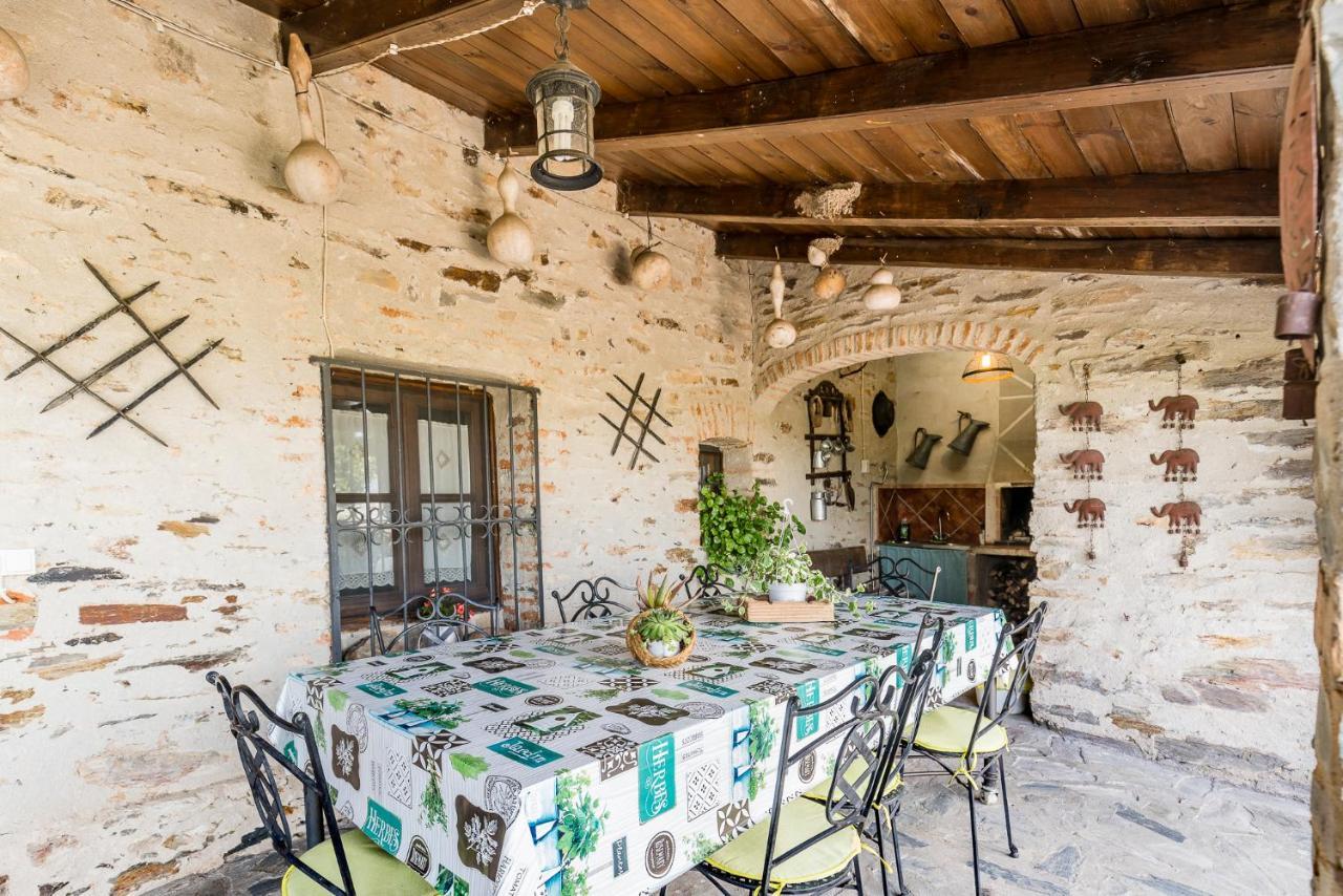 La Jara - Apartamentos Rurales Serrejon Bagian luar foto